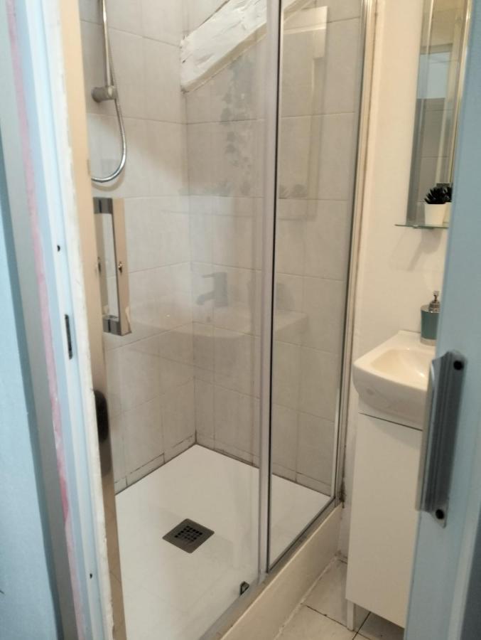 Mansarda Cocconi Self Check-In Apartment Parma Bagian luar foto